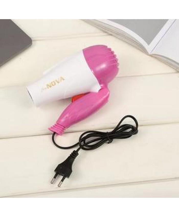 Small foldable hair dryer