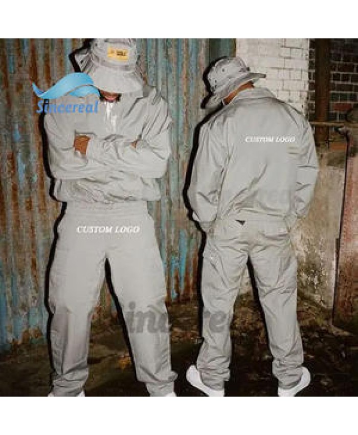 Custom print logo oversize blank pullover men's tracksuits nylon windbreaker 2 pieces set
